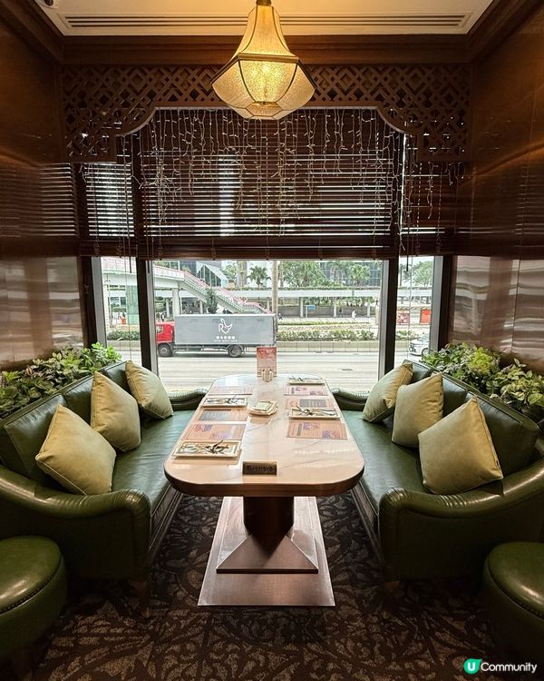 灣仔酒店半自助午餐🍽️買三送一！