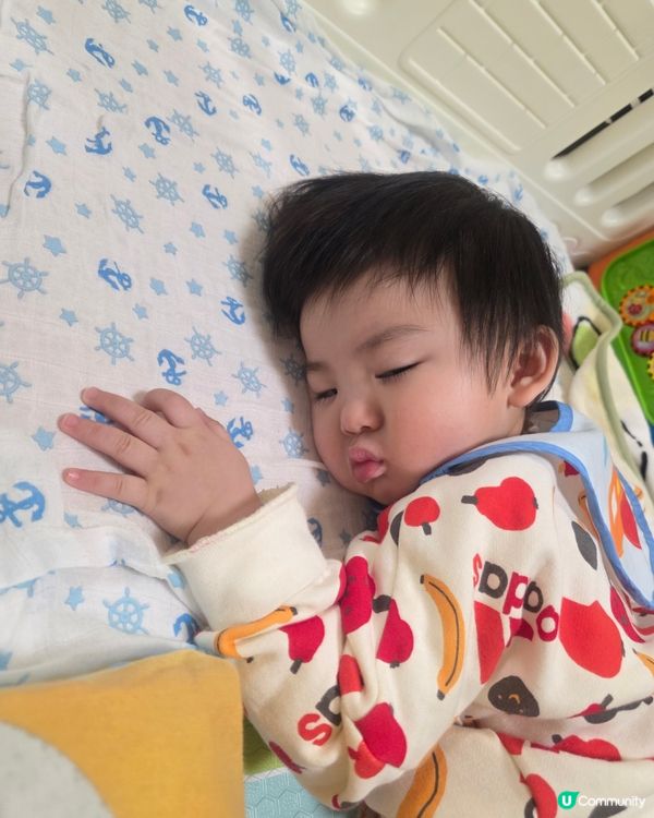 𝐂𝐮𝐫𝐭𝐢𝐬 𝐁𝐁 自己玩玩吓趴低瞓著左🤣