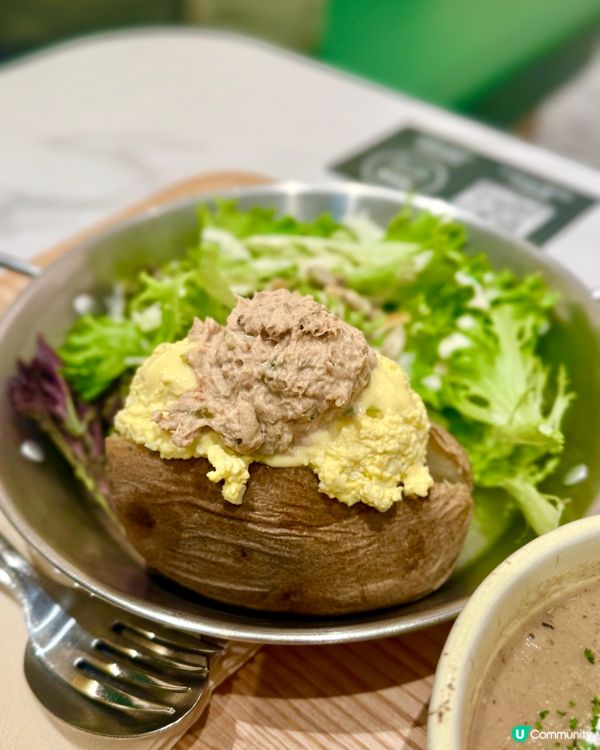 熱辣辣焗薯夠軟滑！😋