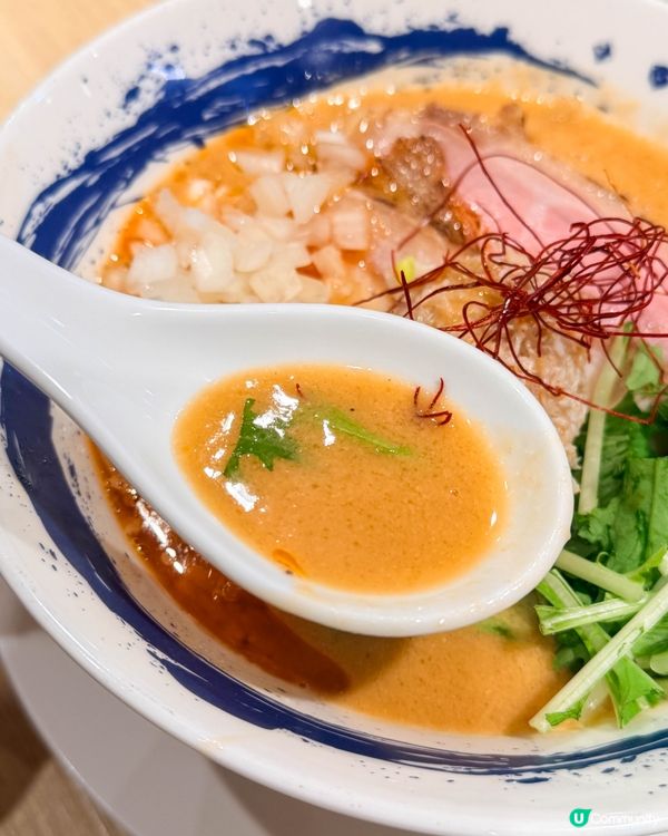 台北美食｜鯛魚與螃蟹湯底為主的海鮮系拉麵