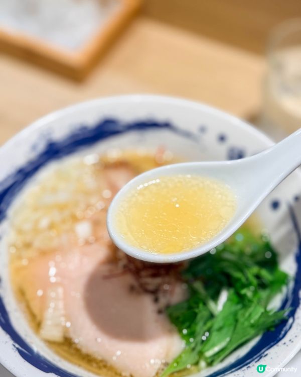 台北美食｜鯛魚與螃蟹湯底為主的海鮮系拉麵