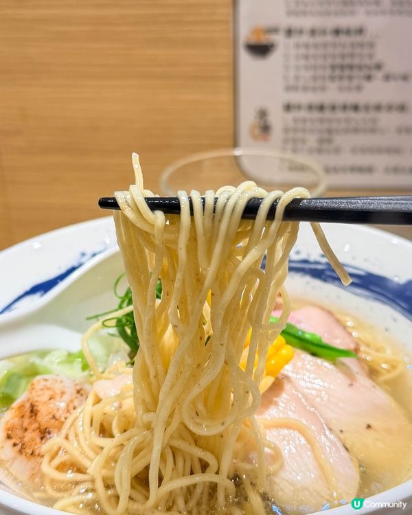 台北美食｜鯛魚與螃蟹湯底為主的海鮮系拉麵
