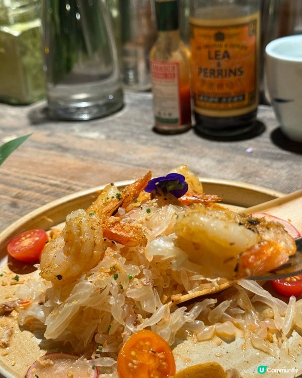 尖沙咀人氣峇里海灘風餐廳,仲有維港美景!