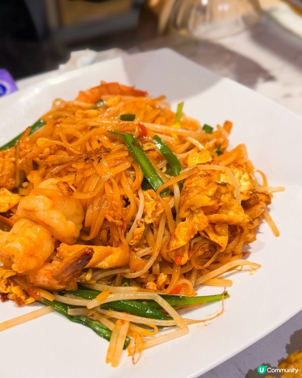 九龍城街坊人氣泰菜🌟必食沙嗲串燒！