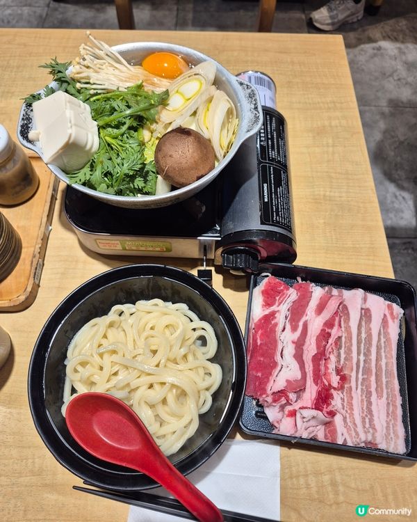 吉豚屋 - 牛肉豚肉壽喜燒鍋定食😋