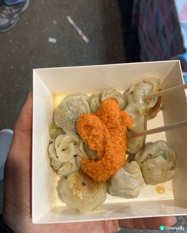 錦田嘉年華晚上氣氛也不錯