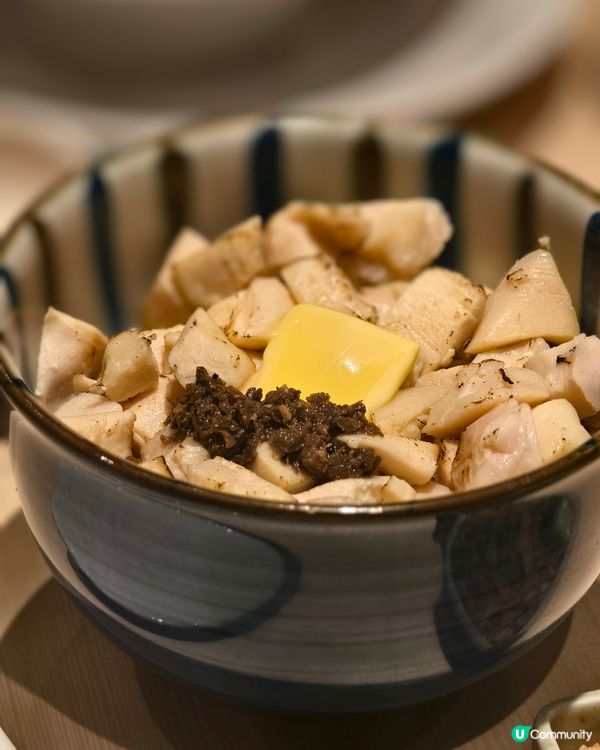 香氣濃郁松露雞白湯拉麵