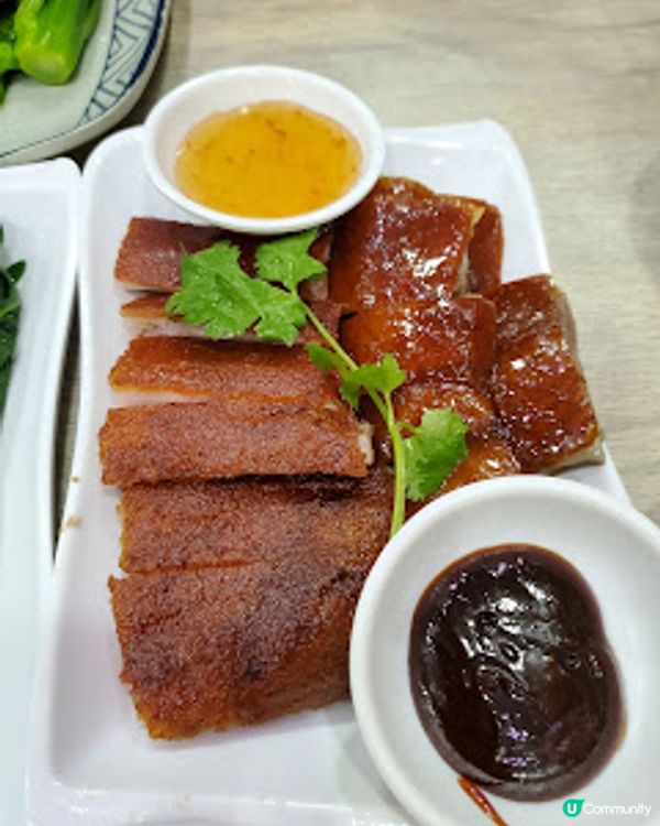 天龍燒鵝．灣仔街坊嘅熱追燒味！