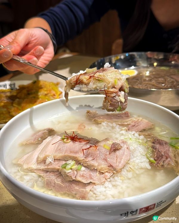 • Causeway Bay • North Korean Cuisine?