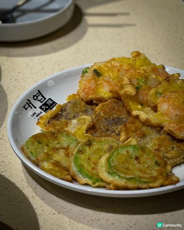 • Causeway Bay • North Korean Cuisine?