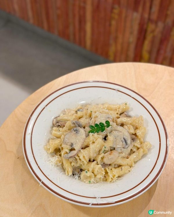 • Sheung Wan •Trendy Korean Italian Fusion