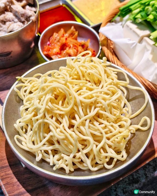 博多🇯🇵名物🔥火焰🍲牛腸鍋