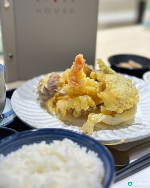 主打日式定食🍤