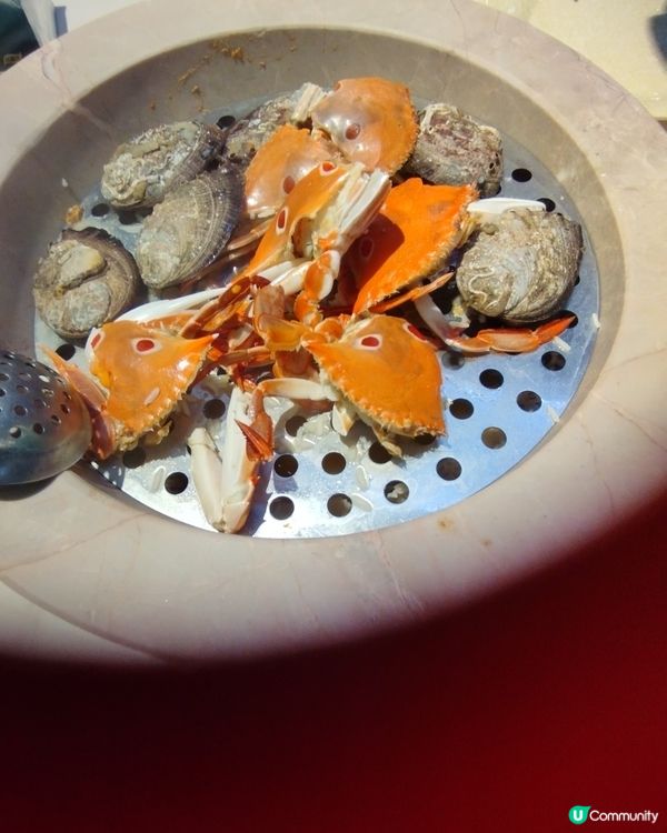 今日星期日又去食好嘢，去咗尖沙咀妹姐石蒸鍋火鍋！個場開咗一個