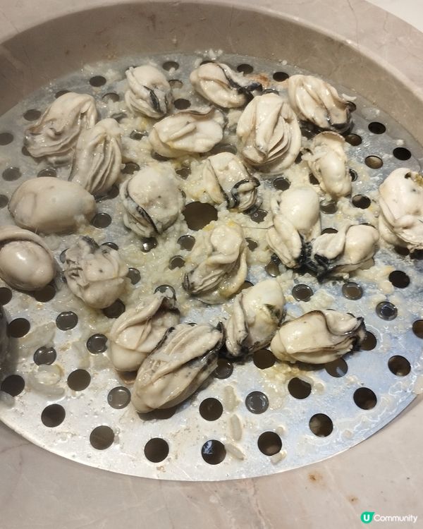 今日星期日又去食好嘢，去咗尖沙咀妹姐石蒸鍋火鍋！個場開咗一個
