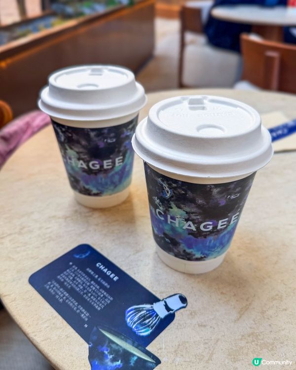 霸王茶姬全新抹茶拿鐵「一抹山月」試飲分享