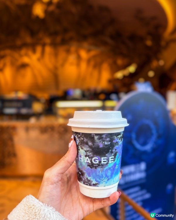 霸王茶姬全新抹茶拿鐵「一抹山月」試飲分享