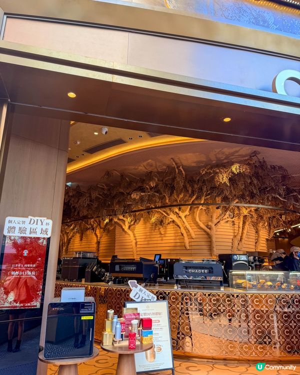 霸王茶姬全新抹茶拿鐵「一抹山月」試飲分享