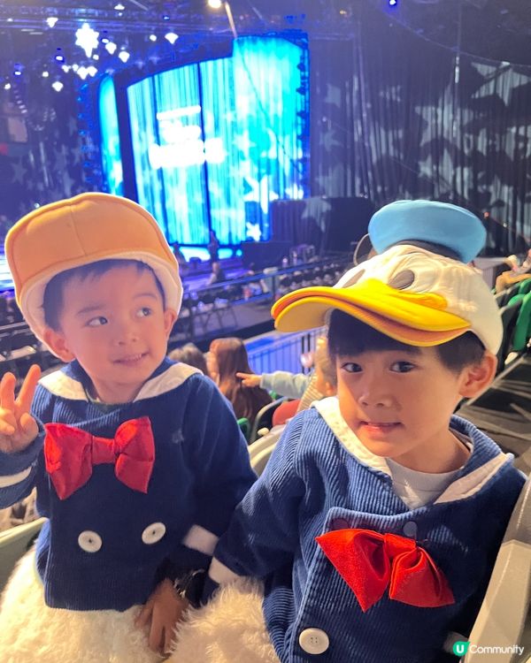 冰上迪士尼派對！🤩 孖寶讚到爆！✨