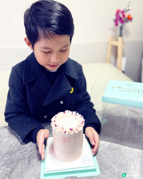 媽咪生日蛋糕！揀咗粉色荔枝玫瑰味！🌸🍰