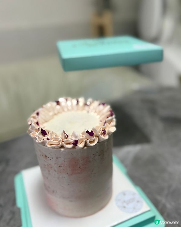 媽咪生日蛋糕！揀咗粉色荔枝玫瑰味！🌸🍰