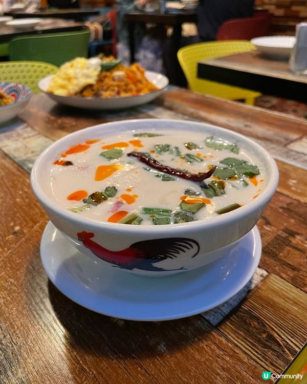 西環尋味:最愛椰汁雞湯