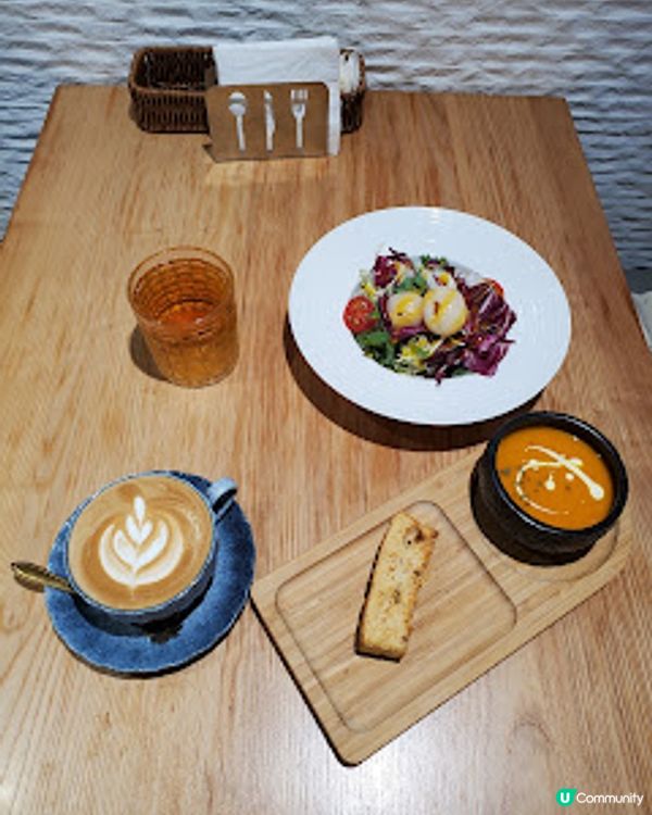 Linzy Café．上環電車旁嘅隱世廚房