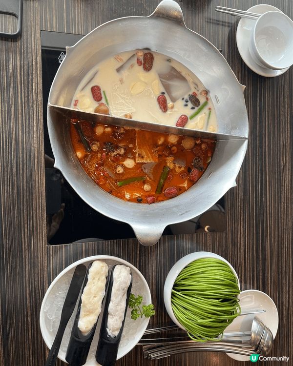 作為一個美食愛好者，食到好食嘅又或者外觀好睇嘅當然要打卡影返...