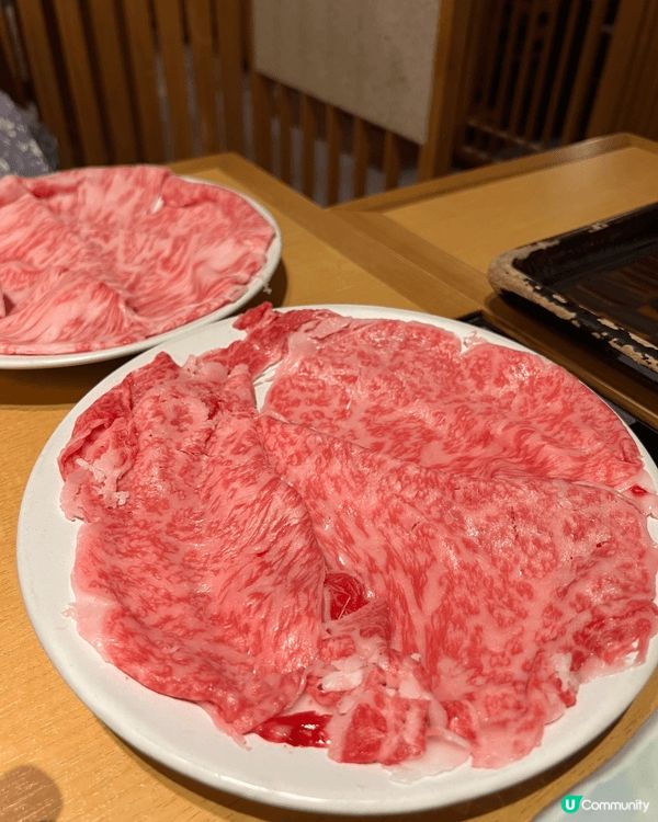 作為一個美食愛好者，食到好食嘅又或者外觀好睇嘅當然要打卡影返...