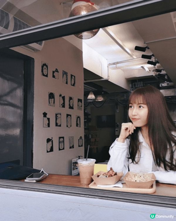 我地鐘意美食，成日周圍去影相，鐘意紀錄生活，鐘意分享，宜家會...