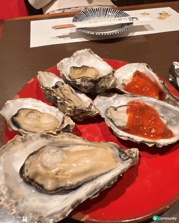 黎到廣島梗係要食蠔啦。