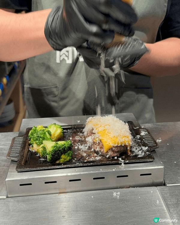 肉肉大米，位置在沙田新城市廣場，不過就一直沒有時間去試下。今...