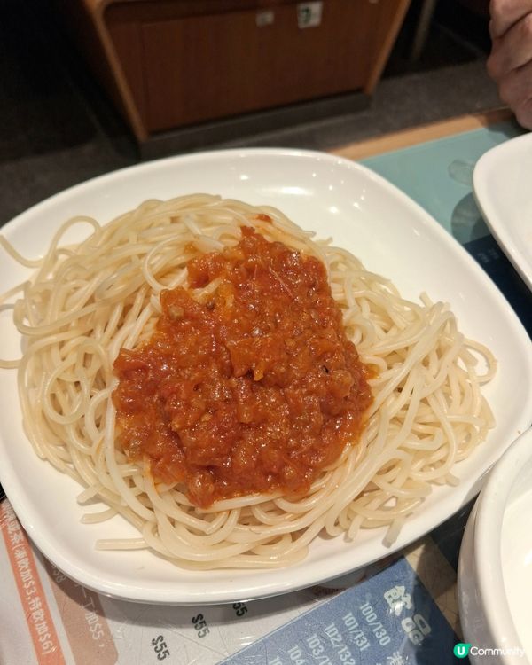 黃大仙樂天冰室 🍽️ 份量足！