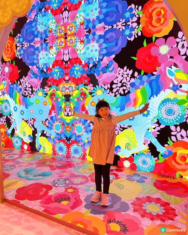 花花世界賀新歲！🌸駿馬雕塑添好運！🐎