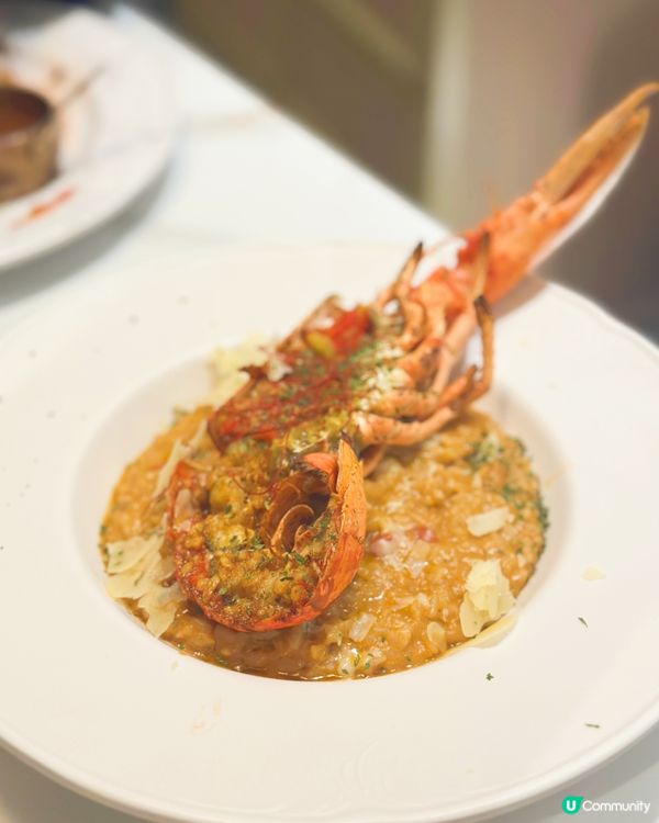 裕民坊YM² 開咗之後,發覺有好多嘢食,加上新裝修,餐廳內外...