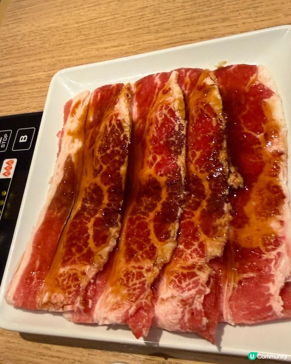 日本食國產牛，牛舌，海鮮，牛內臟+2000円任飲，