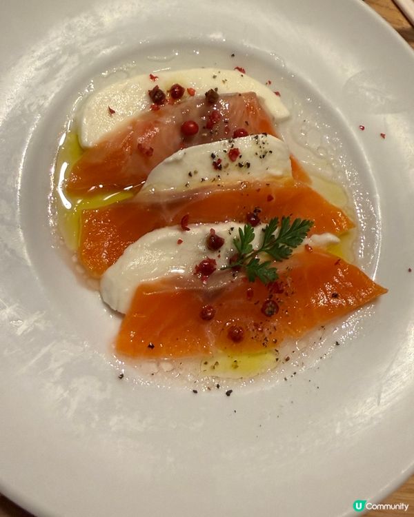 日本食國產牛，牛舌，海鮮，牛內臟+2000円任飲，