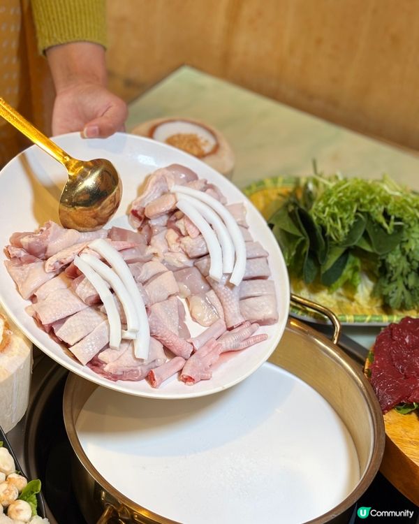 🎀深圳｡清甜即榨濃郁椰漿湯雞火鍋🎀