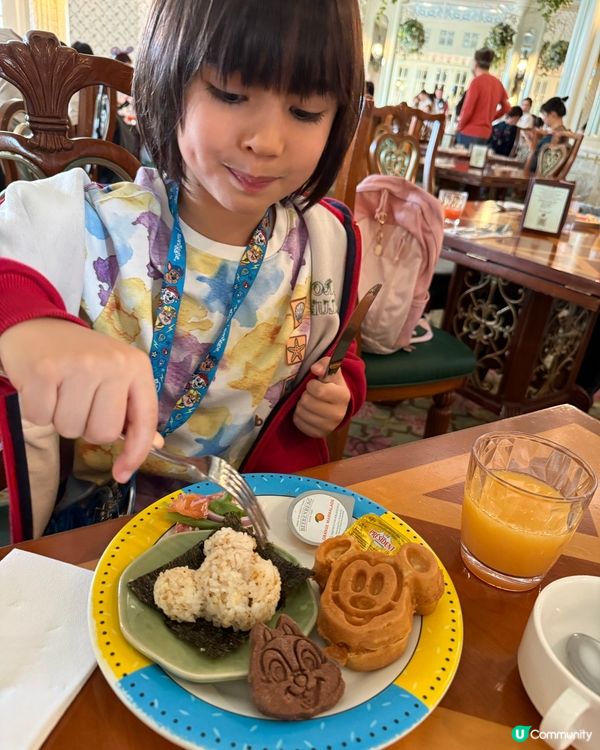 去迪士尼樂園酒店係食氣氛😆