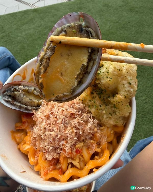 捲捲麵大盛！鮑魚蝦貝柱炸蠔🤤