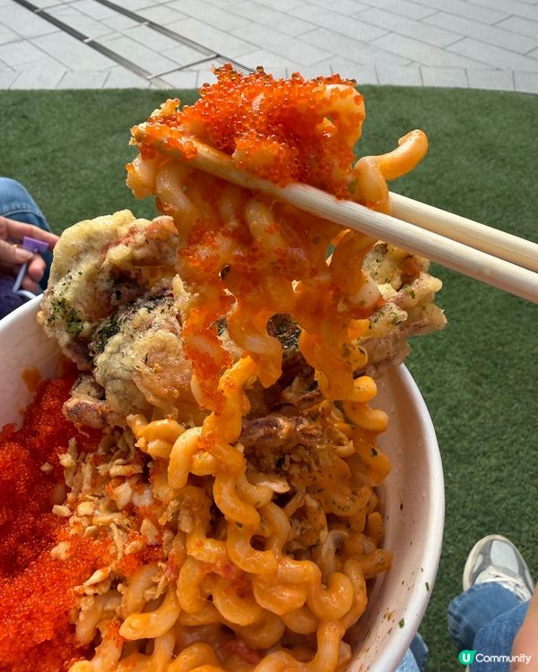 捲捲麵大盛！鮑魚蝦貝柱炸蠔🤤