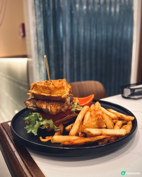 啟德睇騷運動主題打卡cafe！🎤🎾😋