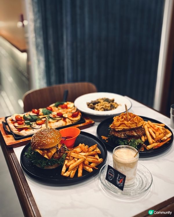 啟德睇騷運動主題打卡cafe！🎤🎾😋