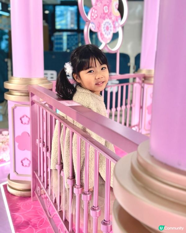 花開富貴迎新春！🌸駿馬雕塑添好運！🐎