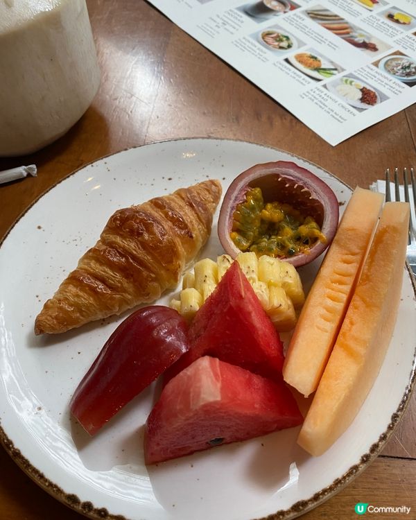 曼谷酒店自助早餐真係天堂!🍳☕ 選擇多到數唔晒,由新鮮現做嘅...