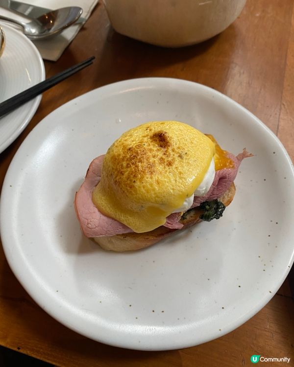 曼谷酒店自助早餐真係天堂!🍳☕ 選擇多到數唔晒,由新鮮現做嘅...