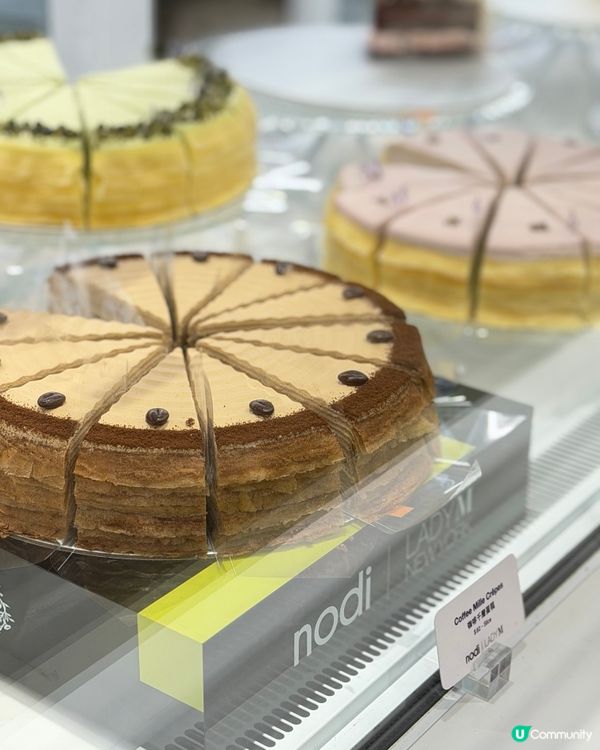 Lady M聖誕限定！黑森林蛋糕🍰😋