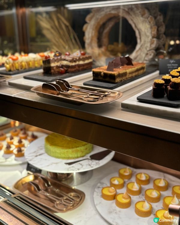 Ritz Carlton 高空海鮮甜品自助餐75 折！🤩