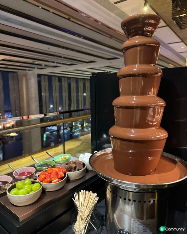 Ritz Carlton 高空海鮮甜品自助餐75 折！🤩