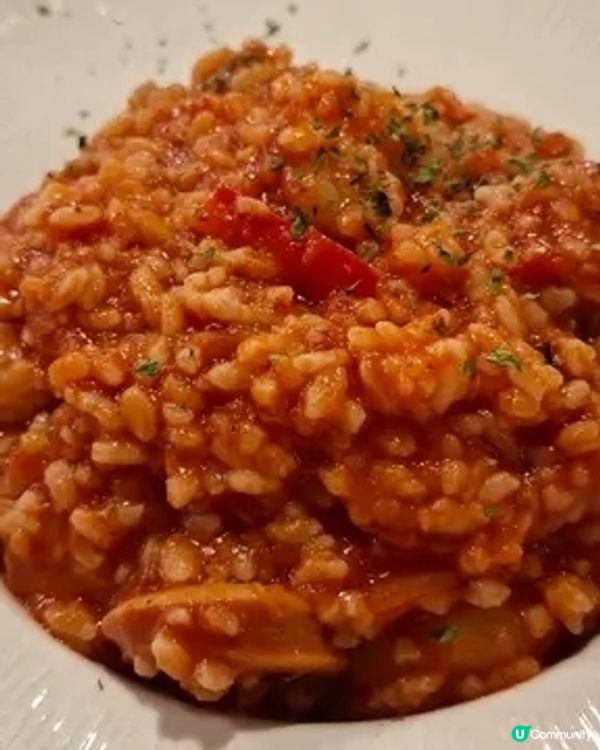 樓上驚喜：美食、甜品、桌遊一次滿足🩷